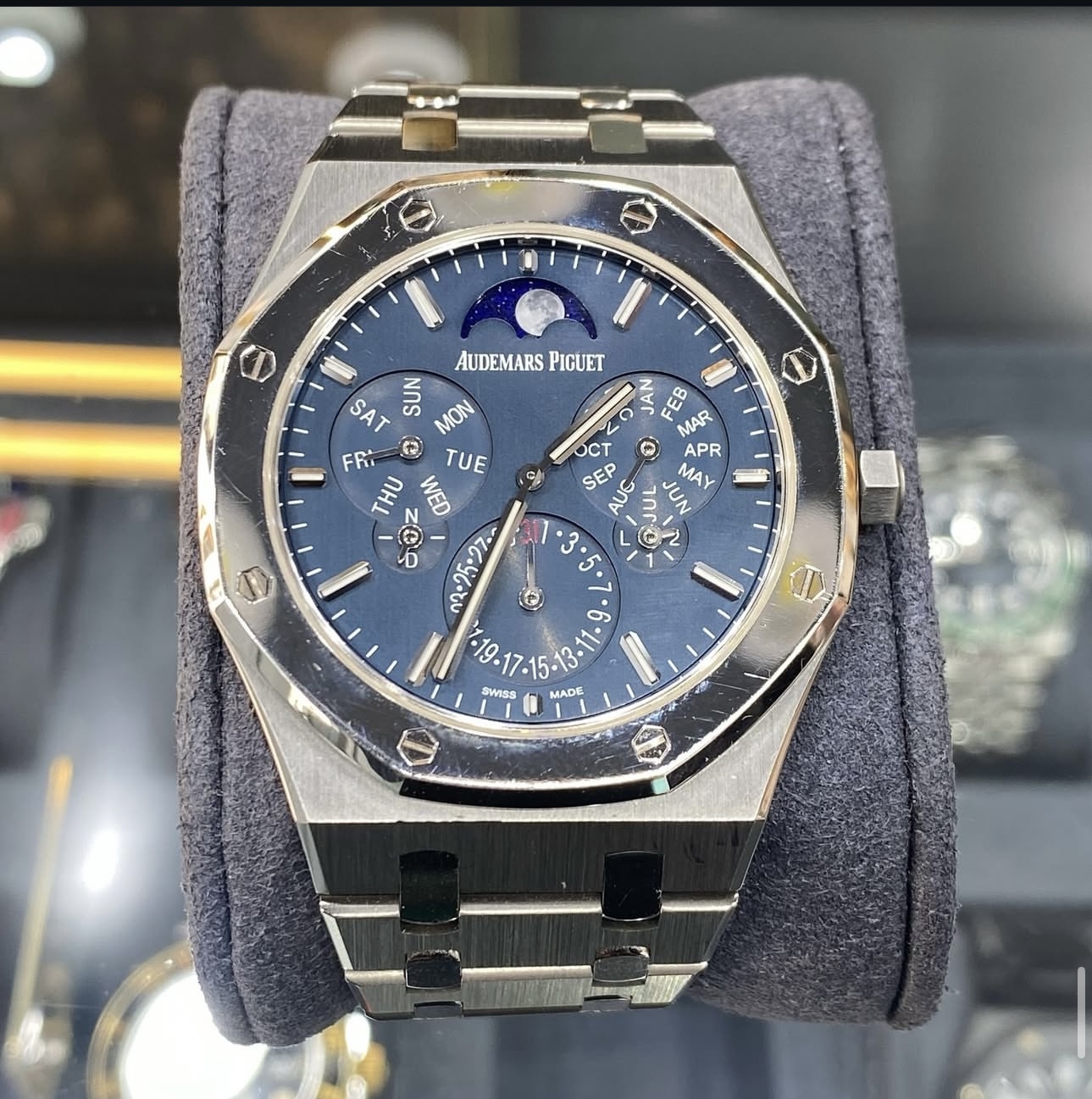 Royal Oak Perpetual Calendar Blue